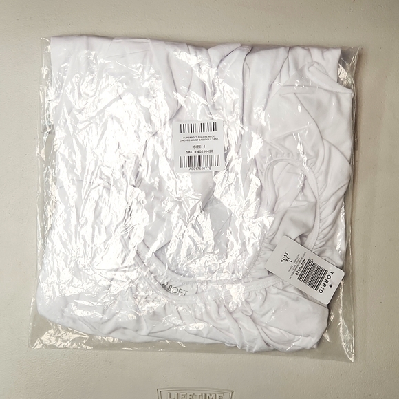 ❤️NWT VINTAGE TORRID BABYDOLL TANK SUPER SOFT CINCHED WAIST SLEEVELESS CAMI - Picture 3 of 15